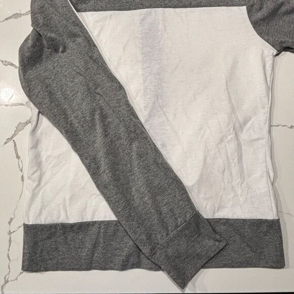 Stitch Trend Gray White Lightweight Women’s Sweatshirt Track Workout gym Size S - Picture 12 of 16